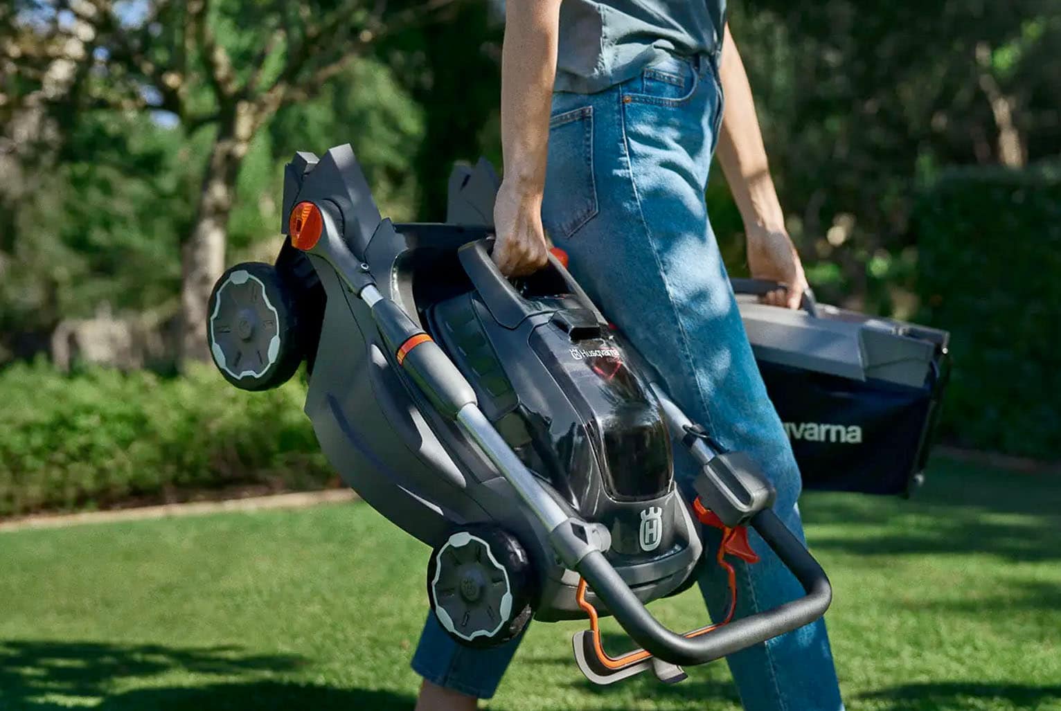 Untitled-1_0007s_0004_Layer-4